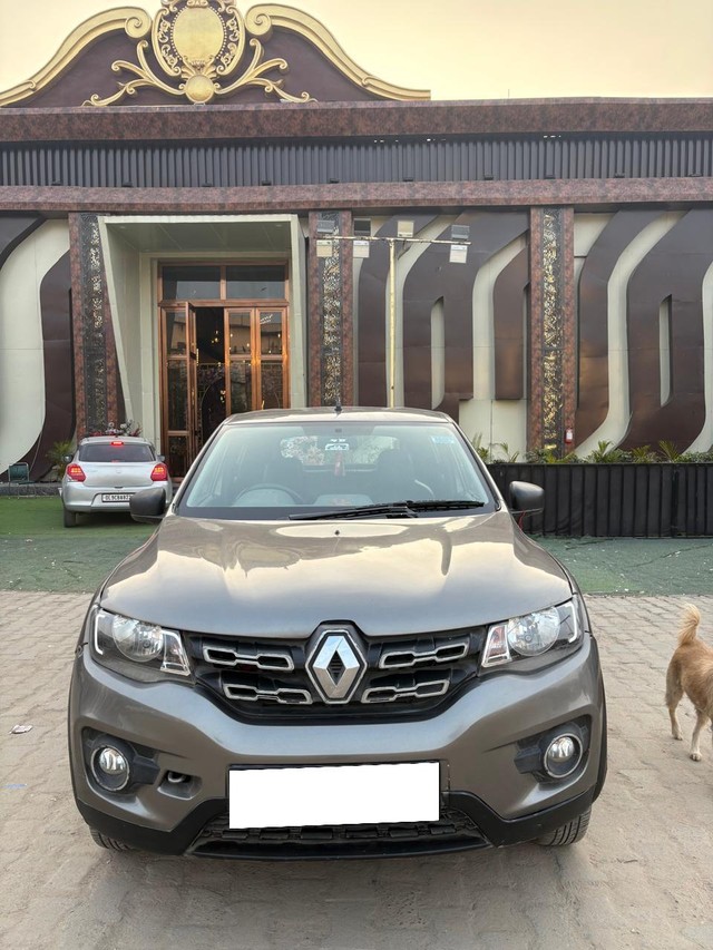 Second-hand 2016 Renault KWID RXT for sale in New Delhi-3