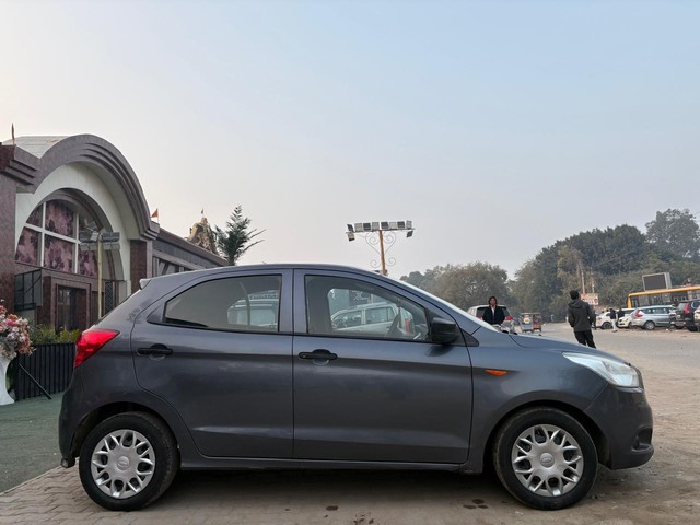 Second-hand 2015 Ford Figo 1.5 Sports Edition MT for sale in New Delhi-1