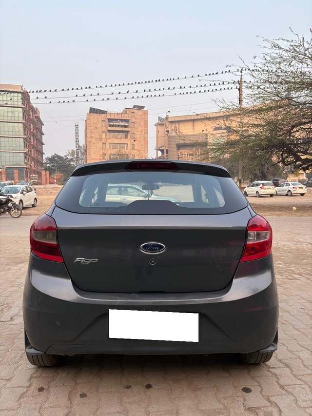 Second-hand 2015 Ford Figo 1.5 Sports Edition MT for sale in New Delhi-2