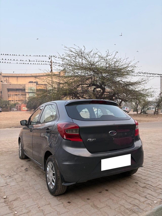 Second-hand 2015 Ford Figo 1.5 Sports Edition MT for sale in New Delhi-4