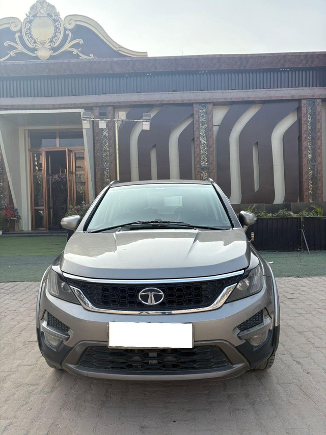 Second-hand 2017 Tata Hexa XTA for sale in New Delhi-10