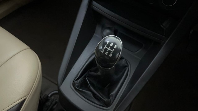 Second-hand 2015 Ford Aspire 1.5 TDCi Trend for sale in Bangalore-12