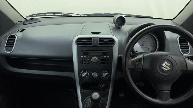 Second-hand 2013 Maruti Ritz ZXi for sale in Bangalore-31