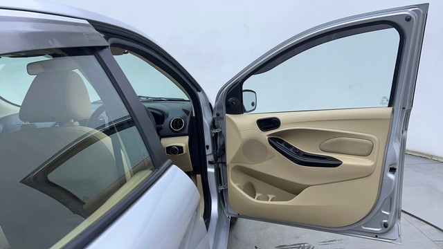 Second-hand 2018 Ford Aspire 1.2 Ti-VCT Titanium for sale in Hyderabad-16