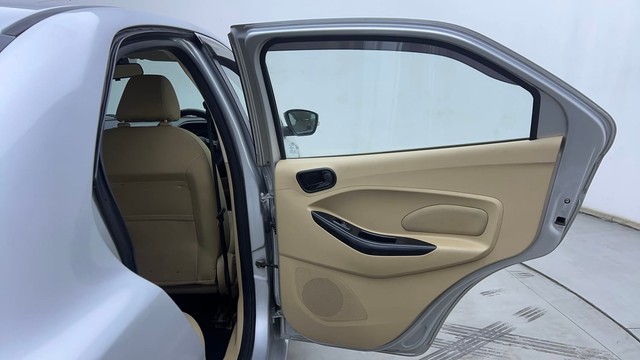 Second-hand 2018 Ford Aspire 1.2 Ti-VCT Titanium for sale in Hyderabad-34