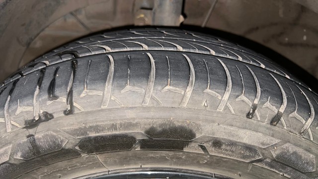 Second-hand 2019 Maruti Suzuki XL6 Alpha for sale in Mumbai-39