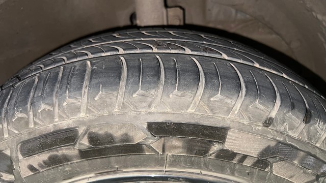 Second-hand 2019 Maruti Suzuki XL6 Alpha for sale in Mumbai-40