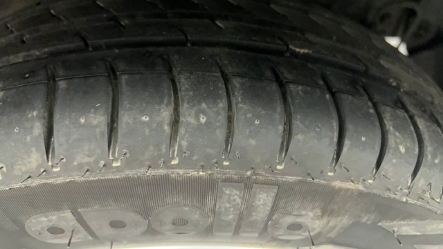 Second-hand 2017 Hyundai Xcent Petrol for sale in Ahmedabad-38