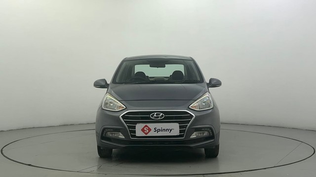 Second-hand 2017 Hyundai Xcent Petrol for sale in Ahmedabad-7