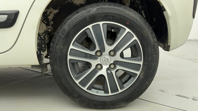 Second-hand 2024 Maruti Suzuki Celerio ZXI for sale in Ahmedabad-19