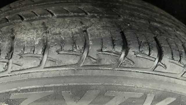 Second-hand 2018 Maruti Baleno Delta Diesel for sale in Ahmedabad-24