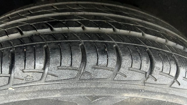 Second-hand 2018 Maruti Baleno Delta Diesel for sale in Ahmedabad-26