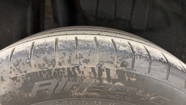 Second-hand 2019 Maruti Swift ZXI Plus AMT for sale in Pune-36