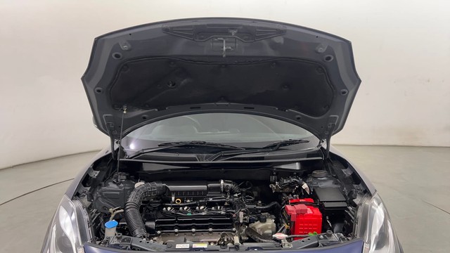 Second-hand 2019 Maruti Swift ZXI Plus AMT for sale in Pune-8