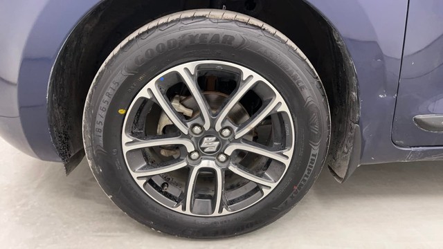 Second-hand 2019 Maruti Swift ZXI Plus AMT for sale in Pune-20