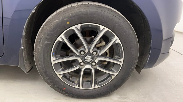 Second-hand 2019 Maruti Swift ZXI Plus AMT for sale in Pune-17