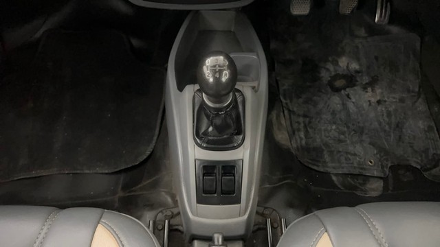 Second-hand 2016 Maruti Suzuki Alto 800 LXi for sale in Pune-12