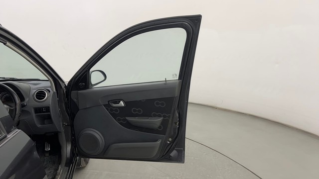 Second-hand 2016 Maruti Suzuki Alto 800 LXi for sale in Pune-16