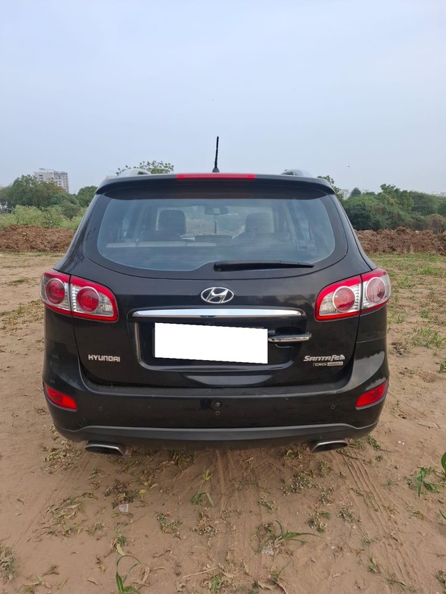 Second-hand 2013 Hyundai Santa Fe 4x4 AT for sale in Vadodara-2