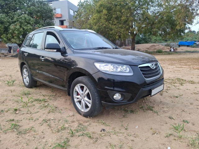 Second-hand 2013 Hyundai Santa Fe 4x4 AT for sale in Vadodara-6