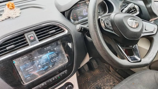 Tata Tigor XZ CNG Second-hand 2024 Tata Tigor XZ CNG for sale in Bharatpur-0