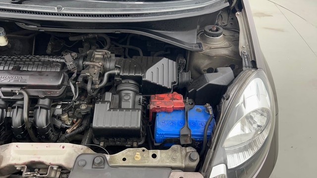 Second-hand 2014 Honda Amaze S i-VTEC for sale in Kolkata-34