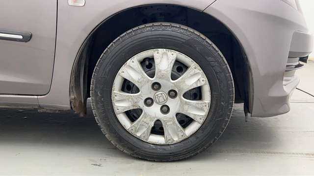 Second-hand 2014 Honda Amaze S i-VTEC for sale in Kolkata-17