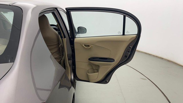 Second-hand 2014 Honda Amaze S i-VTEC for sale in Kolkata-26