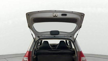 Second-hand 2014 Hyundai i10 Magna 1.1L for sale in New Delhi