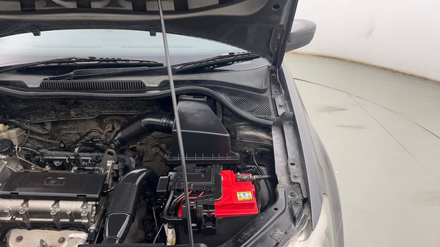 Second-hand 2014 Volkswagen Polo Petrol Comfortline 1.2L for sale in Kolkata-34