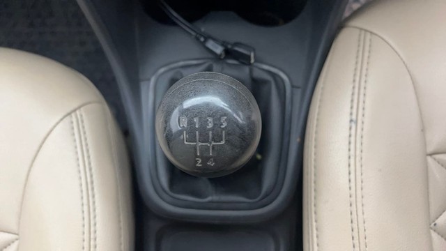 Second-hand 2014 Volkswagen Polo Petrol Comfortline 1.2L for sale in Kolkata-12