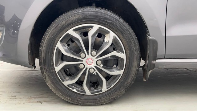 Second-hand 2014 Volkswagen Polo Petrol Comfortline 1.2L for sale in Kolkata-20