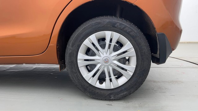 Second-hand 2018 Maruti Baleno Delta Diesel for sale in Kolkata-19