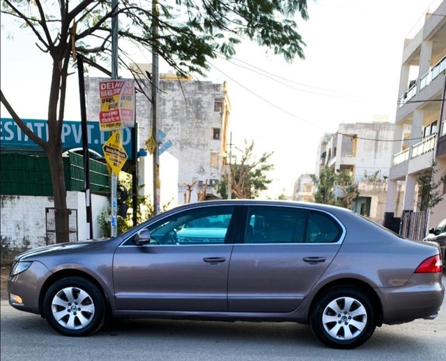Second-hand 2012 Skoda Superb Elegance 2.0 TDI MT for sale in Jaipur-3