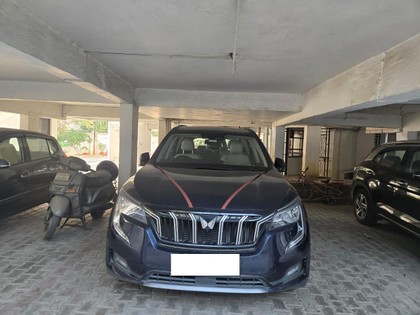 Second-hand 2024 Mahindra XUV700 AX5 7 Str Diesel AT for sale in Lucknow
