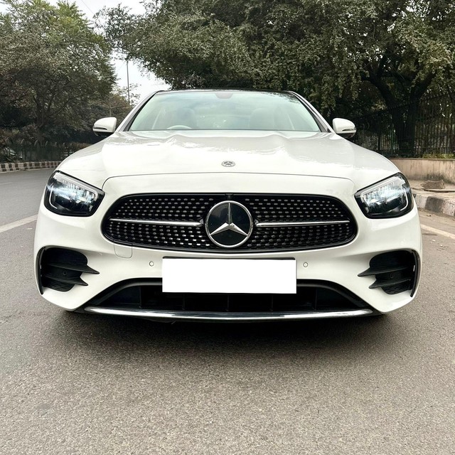 Second-hand 2024 Mercedes-Benz E-Class Exclusive E 200 for sale in New Delhi-5