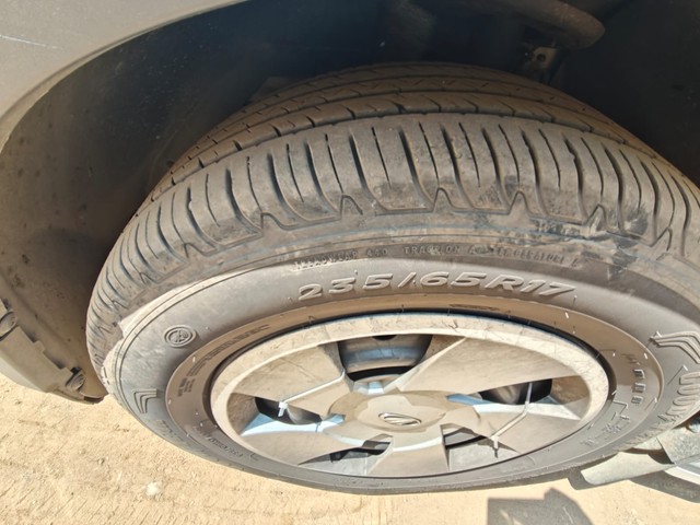 Mahindra XUV500 W7 AT Second-hand 2020 Mahindra XUV500 W7 AT for sale in Coimbatore-3