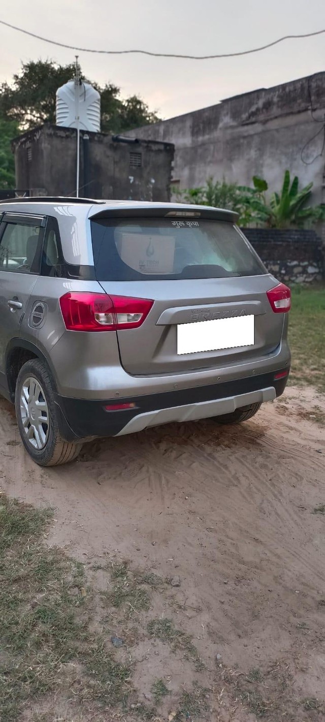 Second-hand 2017 Maruti Vitara Brezza VDi Option for sale in Jaipur-7