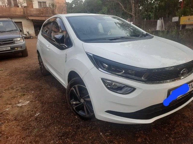 Second-hand 2023 Tata Altroz XZ Diesel for sale in Goa-3