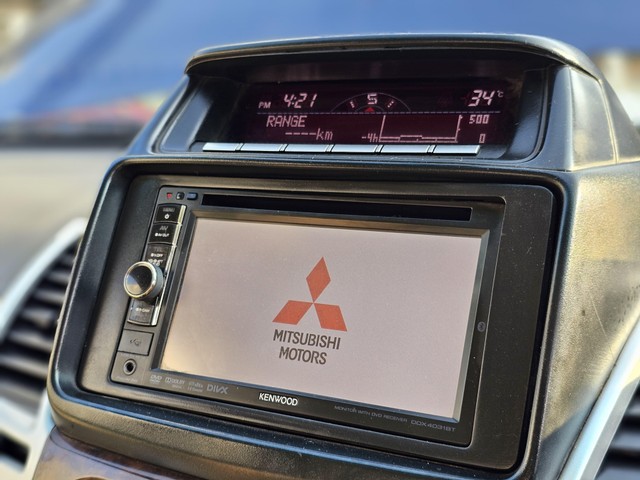 Second-hand 2015 Mitsubishi Pajero Sport 4X2 AT for sale in Mumbai-15