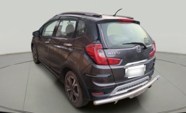 Second-hand 2019 Honda WR-V i-VTEC VX for sale in Agra-7
