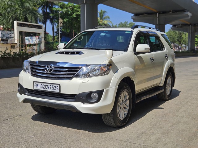 Second-hand 2013 Toyota Fortuner 4x2 AT TRD Sportivo for sale in Mumbai-4