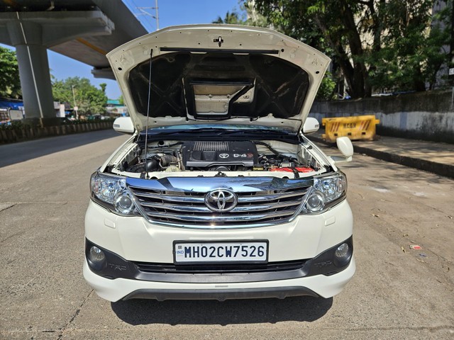 Second-hand 2013 Toyota Fortuner 4x2 AT TRD Sportivo for sale in Mumbai-16