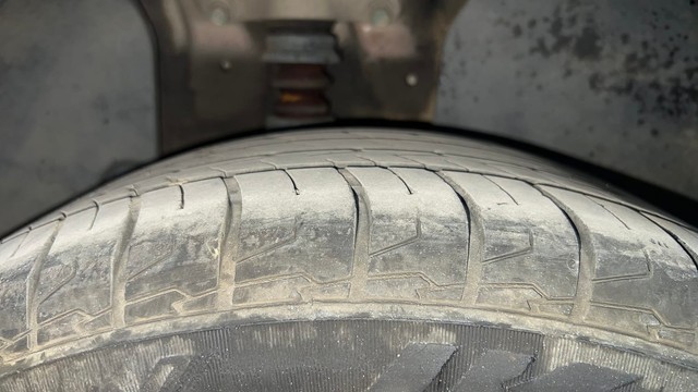 Second-hand 2020 Kia Seltos GTX Plus Diesel AT for sale in Chennai-24