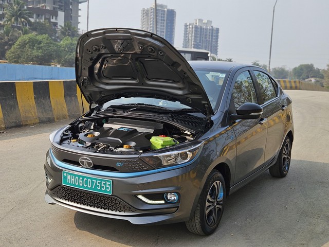 Second-hand 2021 Tata Tigor EV XZ Plus for sale in Mumbai-9