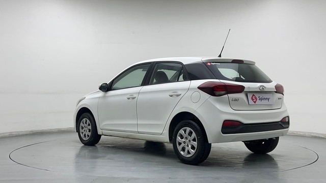Second-hand 2018 Hyundai i20 Sportz 1.2 for sale in Ghaziabad-5