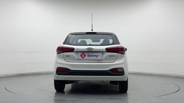 Second-hand 2018 Hyundai i20 Sportz 1.2 for sale in Ghaziabad-4