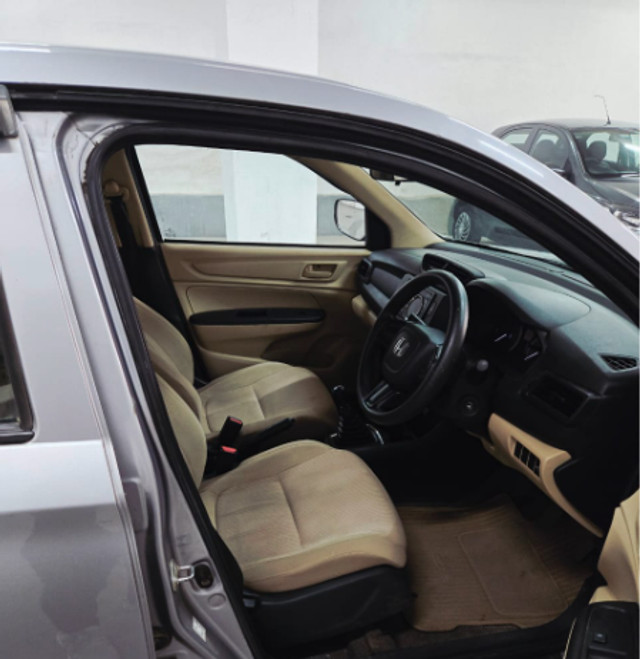 Second-hand 2019 Honda Amaze E Petrol BSIV for sale in New Delhi-5