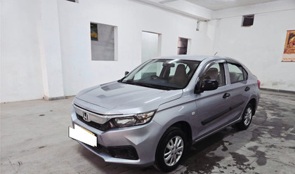 Second-hand 2019 Honda Amaze E Petrol BSIV for sale in New Delhi