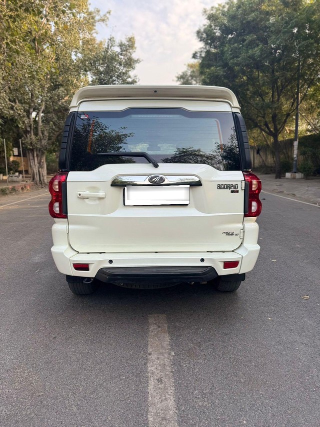 Second-hand 2022 Mahindra Scorpio S11 for sale in New Delhi-1